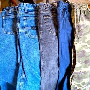 Lot of 5 boys size 7 and 8 pants and jeans.